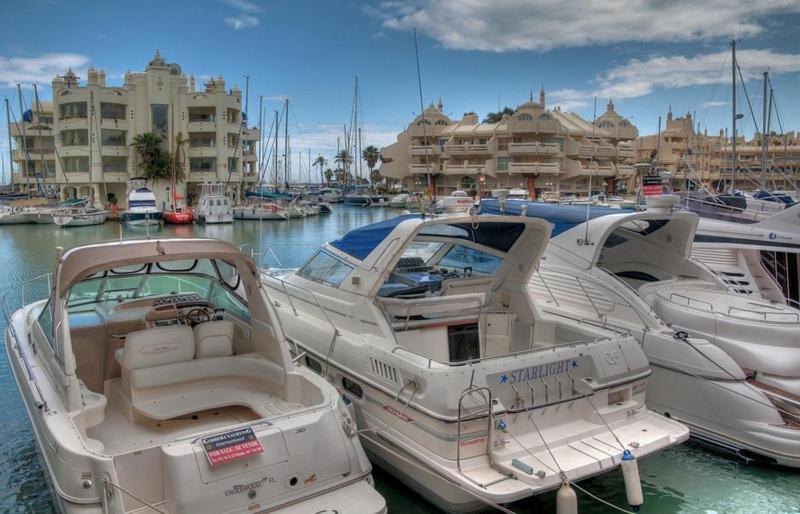 Holiday Rentals Piscina, Playa Parking A 5 Min Caminando Del Puerto De Беналмадена Екстериор снимка